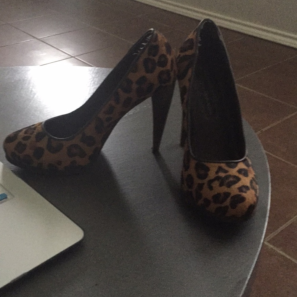 Leopard heels